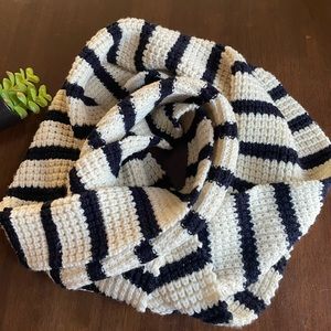 Chunky Soft Knit Navy Blue & White Striped Circle Infinity Scarf